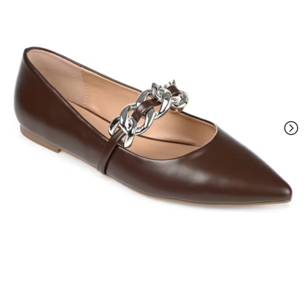 NWT Journee Collection
Women's Metinaa Chain Mary Jane Pointed Toe Flats
